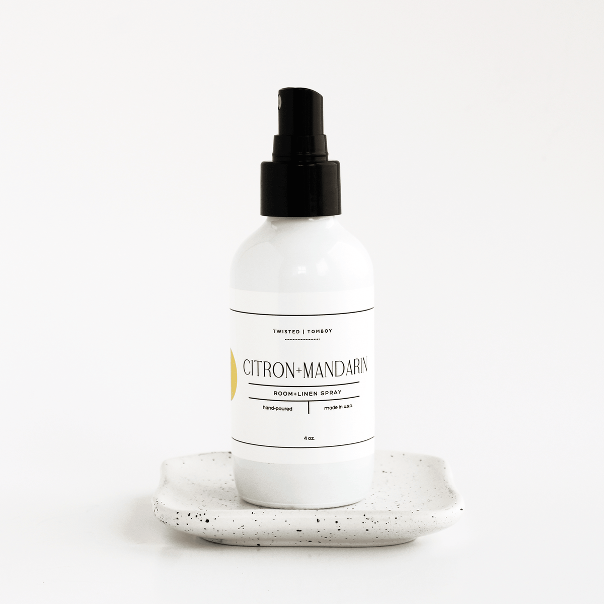 Room+Linen Spray - Fresh Start Candles