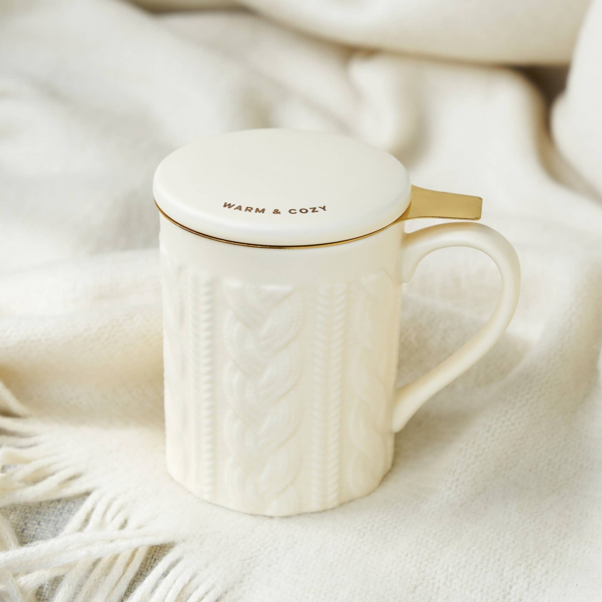 Annette™ 3D Ceramic Mug with Infuser Knit Warm and Cozy - Fresh Start Candles
